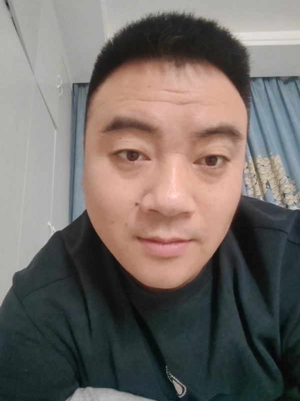 自由如风的第四张照片--百色相亲服务中心