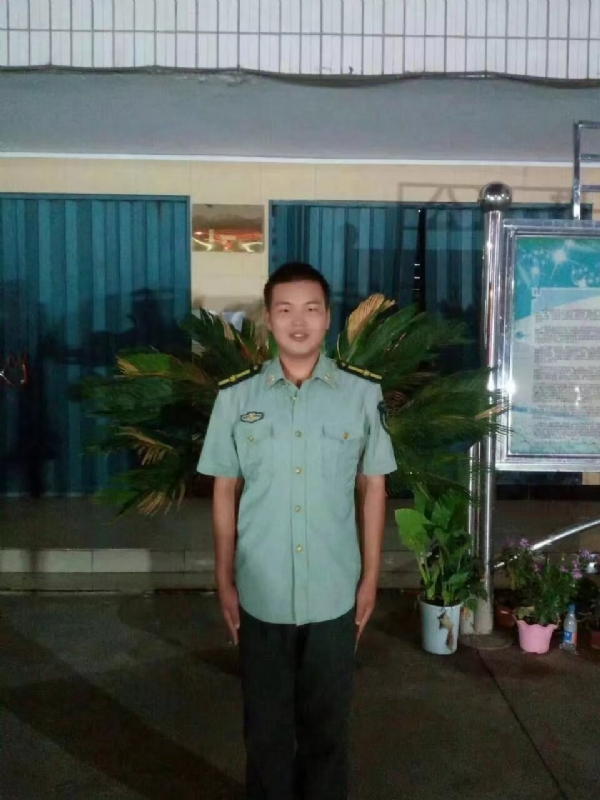 程程的第一张照片--百色相亲服务中心