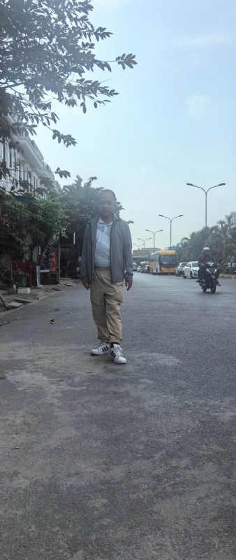 孤鹰的第一张照片--百色相亲服务中心