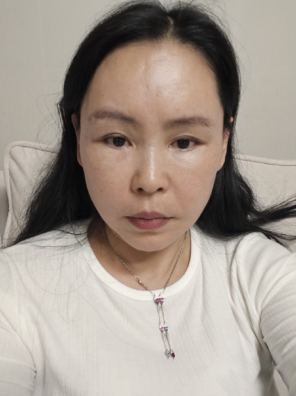 仁荷的第二张照片--百色相亲服务中心