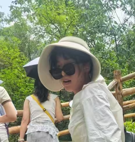 廿一的第一张照片--百色相亲服务中心