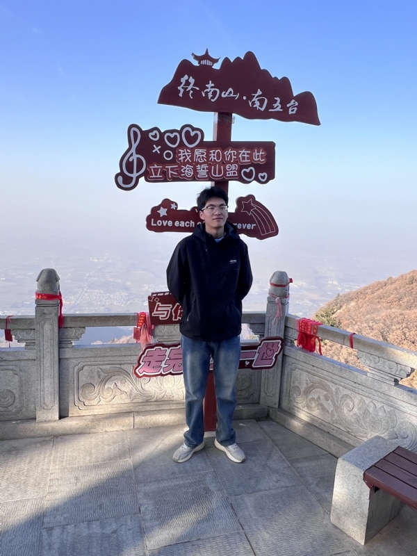 朱起的第二张照片--百色相亲服务中心