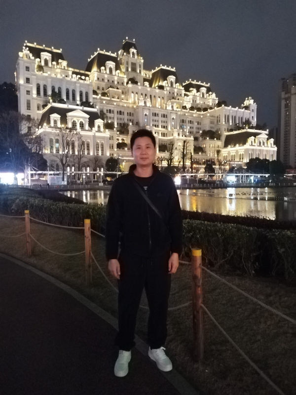 另一半的她的第三张照片--百色相亲服务中心