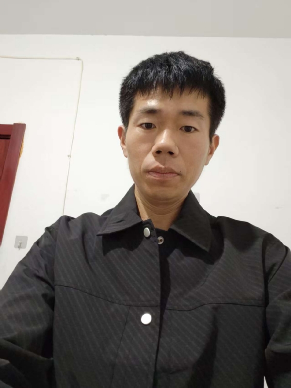 京东小哥的第一张照片--百色相亲服务中心