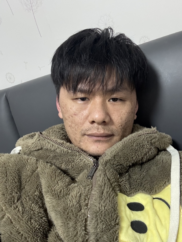 赵淼的第一张照片--百色相亲服务中心