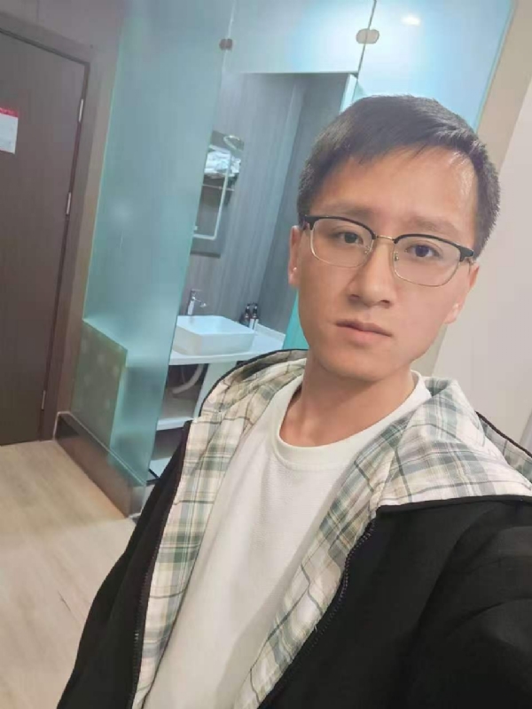 迷城的第一张照片--百色相亲服务中心