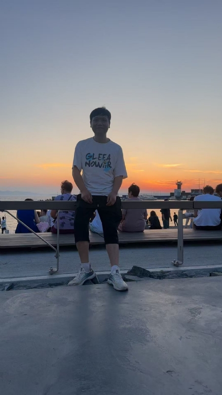 海上没有小龙虾的第一张照片--百色相亲服务中心