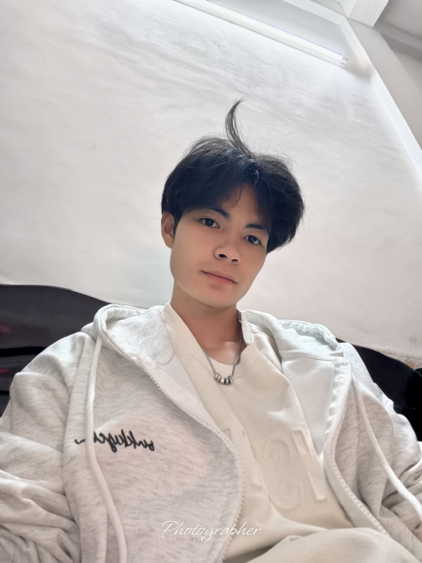 啊云的第一张照片--百色相亲服务中心