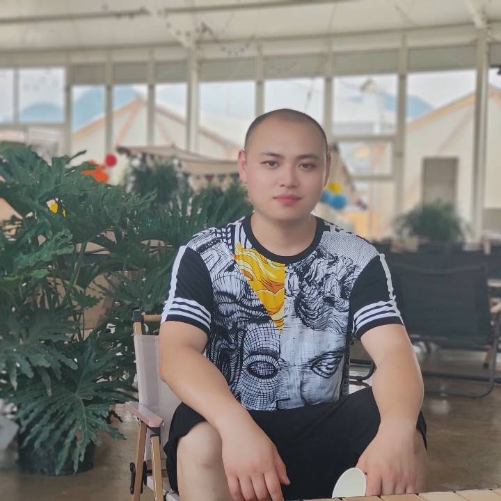 诚心找一个的第一张照片--百色相亲服务中心