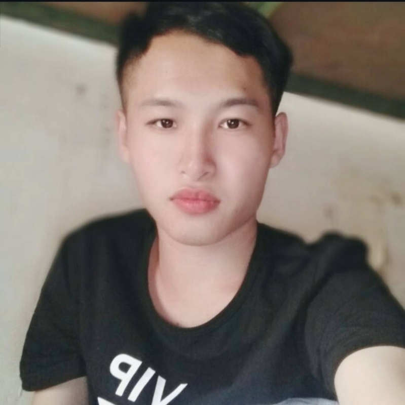 小立的第一张照片--百色相亲服务中心