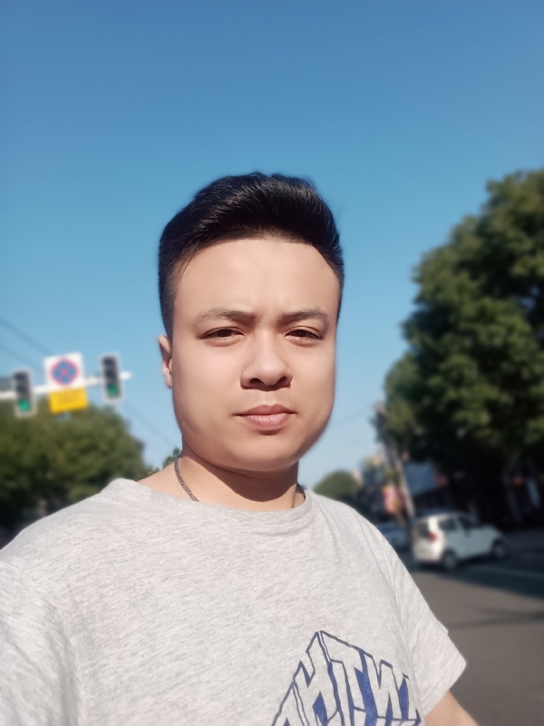 简简单单的第一张照片--百色相亲服务中心