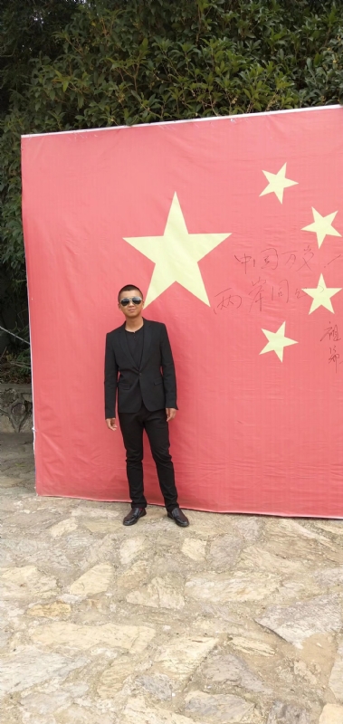 奔腾的小乌鸦的第一张照片--百色相亲服务中心