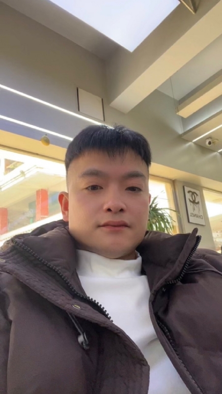 廾匸的第一张照片--百色相亲服务中心