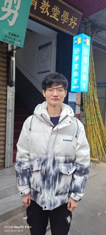 叶秋的第一张照片--百色相亲服务中心