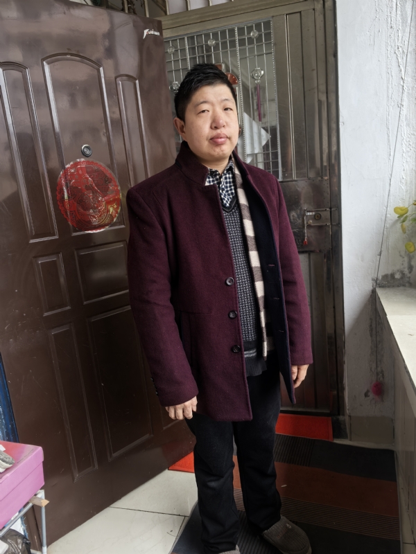 卢显澳的第二张照片--百色相亲服务中心