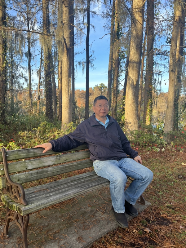 Lm的第一张照片--百色相亲服务中心