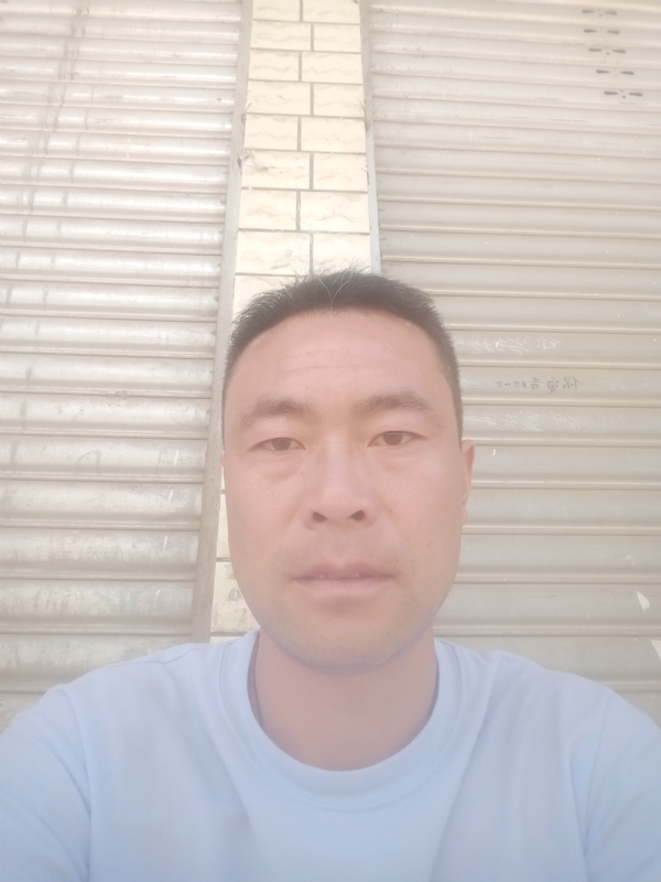 尘缘的第一张照片--百色相亲服务中心