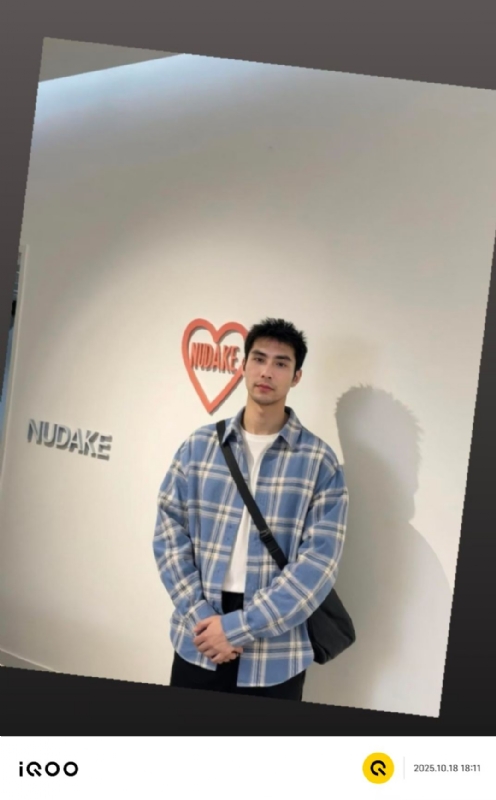 一蔸黄花菜的第二张照片--百色相亲服务中心