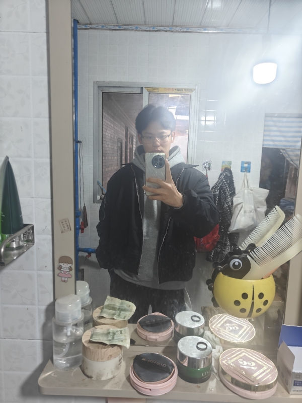 阿兴的第一张照片--百色相亲服务中心