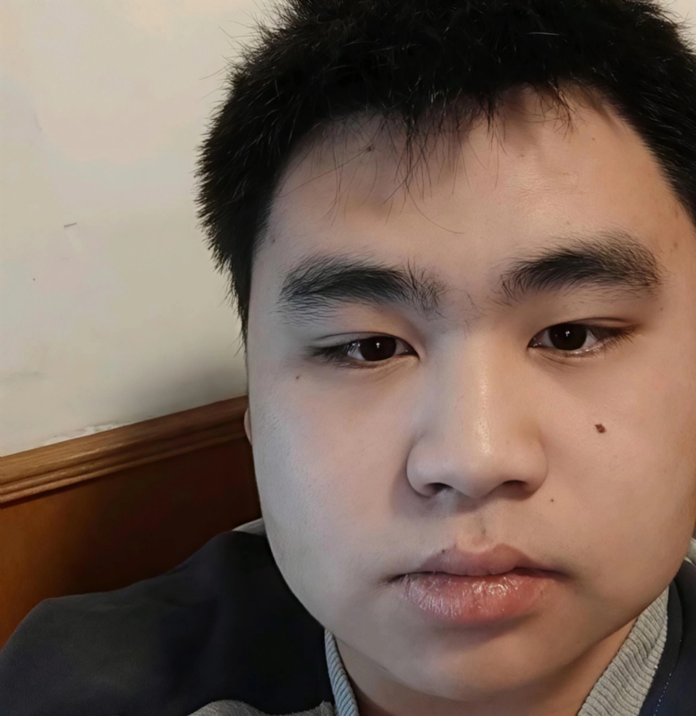 白泽的第一张照片--百色相亲服务中心