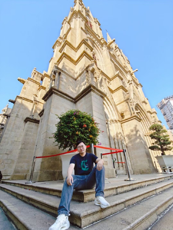 Marco的第三张照片--百色相亲服务中心