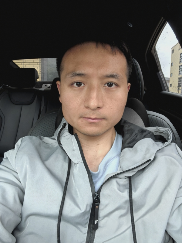 郑涛尔的第二张照片--百色相亲服务中心