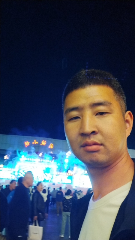 凯1的第三张照片--百色相亲服务中心