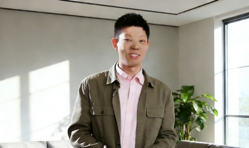 卺卺的第一张照片--百色相亲服务中心