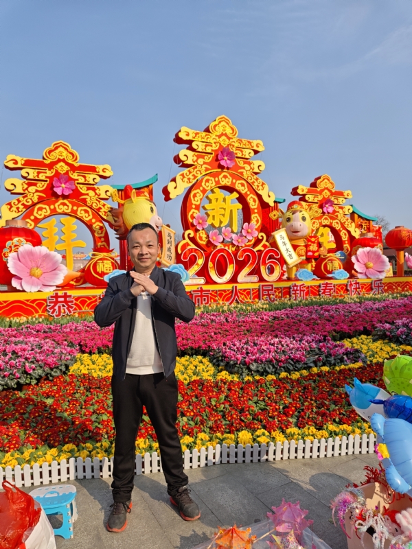 平平淡淡的第一张照片--百色相亲服务中心