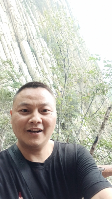 W微信的第二张照片--百色相亲服务中心