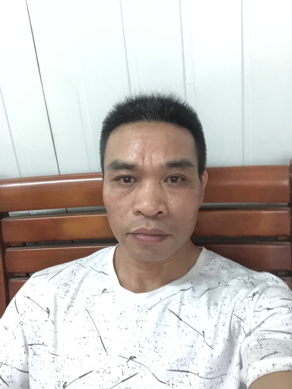 福哥的第一张照片--百色相亲服务中心