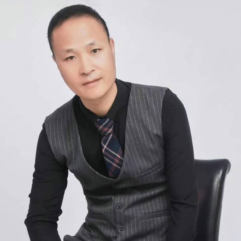 子昂的第二张照片--百色相亲服务中心